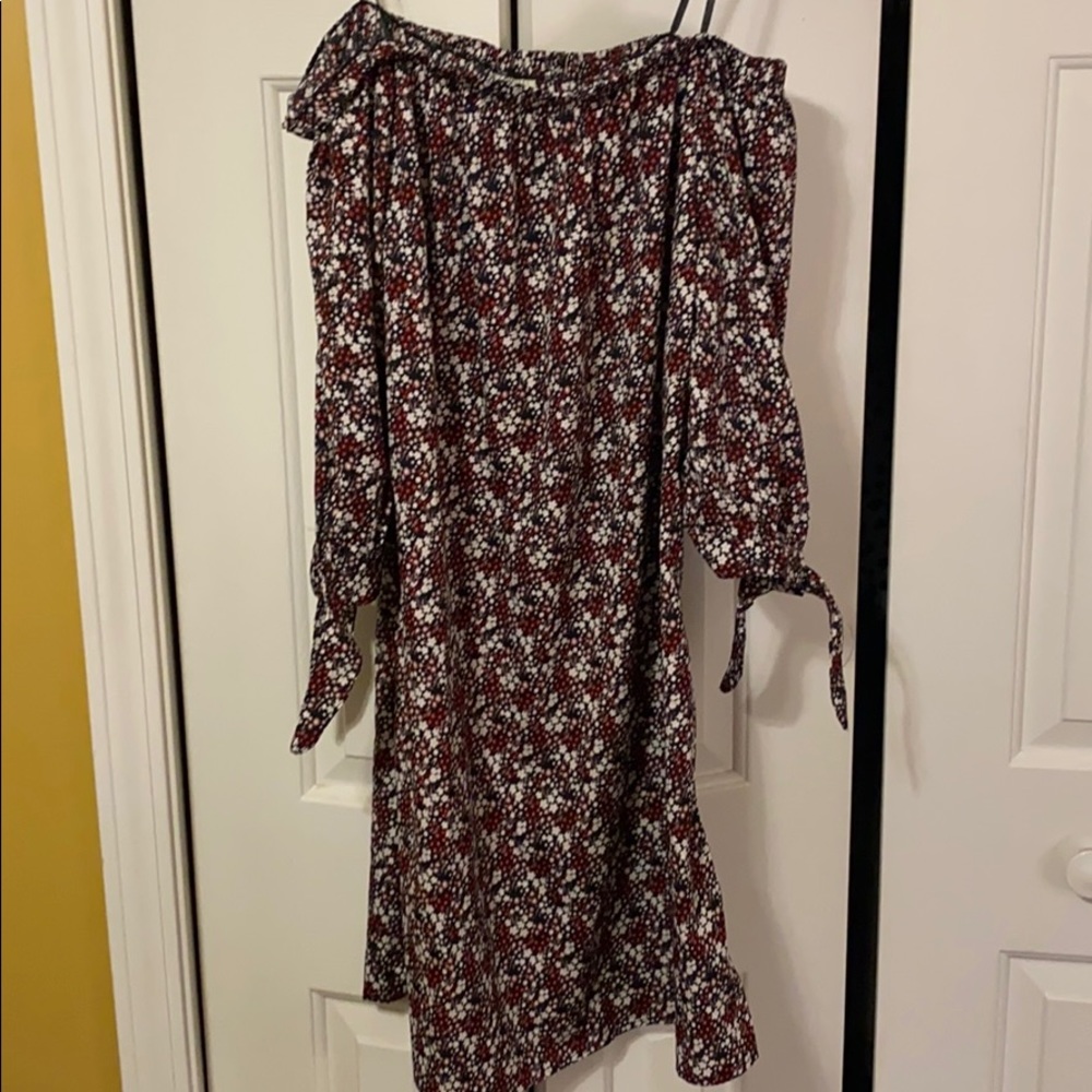 off shoulder dress